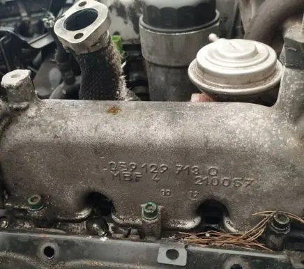 Audi A6 S6 C5 4B Intake manifold 059129713q