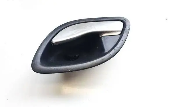 Renault Espace - Grand espace IV Rear door interior handle 8200000723