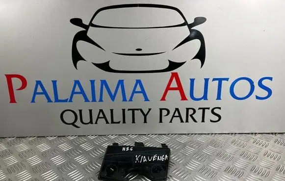 KIA Venga Headlight/headlamp mounting bracket 865551P000