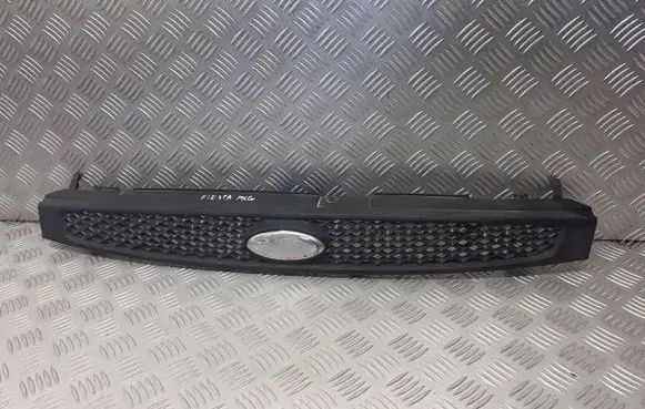 Ford Fiesta Front grill 2S61-8200