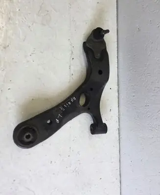 Rear control arm
