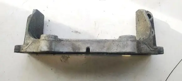 Jeep Cherokee Engine mounting bracket 53021281AA