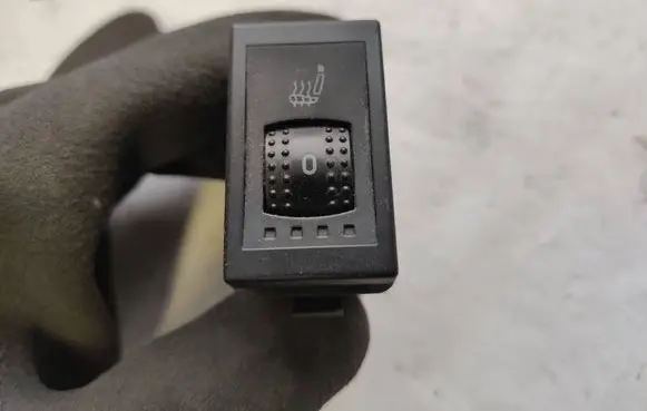 Volkswagen Transporter - Caravelle T4 Seat heating switch 7D0963563