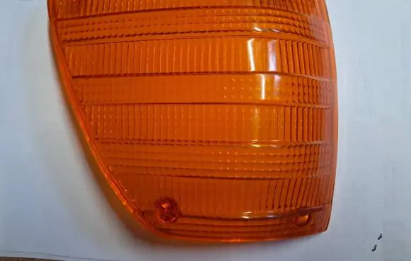 Mercedes-Benz 280 450 W116 Front indicator light 0008262057