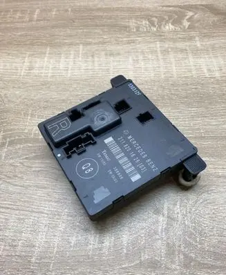 Mercedes-Benz E W211 Door control unit/module 2118201626 356806