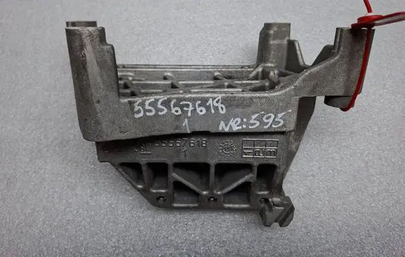 Fiat Doblo Engine mounting bracket S27639595 55567618