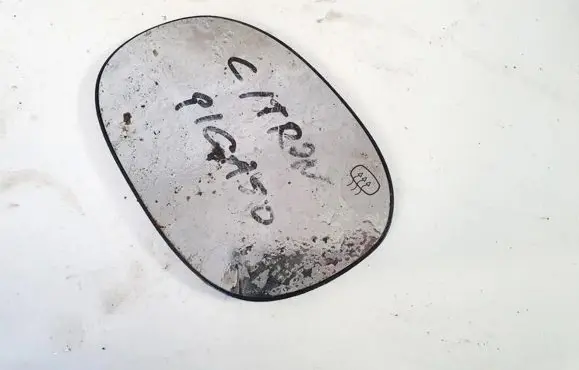 Citroen Xsara Picasso Wing mirror glass 
