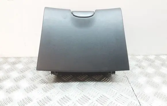 Toyota Yaris Glove box 5555052130