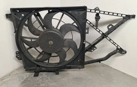 Opel Vectra B Electric radiator cooling fan 52464738 52464741 0130303821