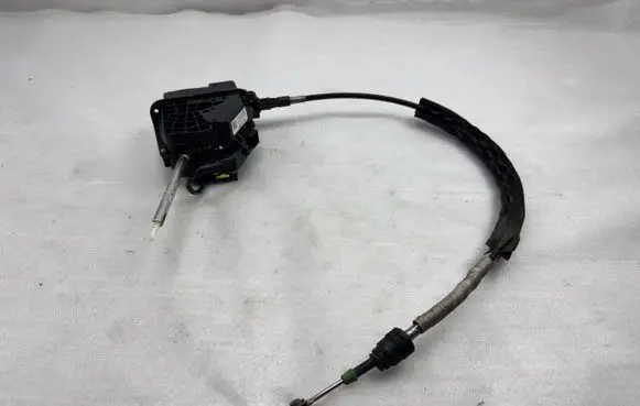 Skoda Octavia Mk3 (5E) Gear shifter/selector 5Q2713025S 5Q2713025