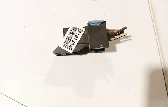 Glow plug pre-heat relay