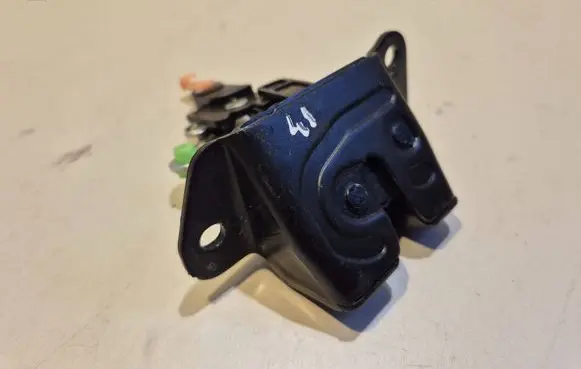 KIA Sportage Tailgate/trunk/boot lock/catch/latch