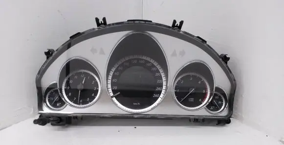 Mercedes-Benz E W212 Speedometer (instrument cluster) A2129000001 A2125407011 A2129020601