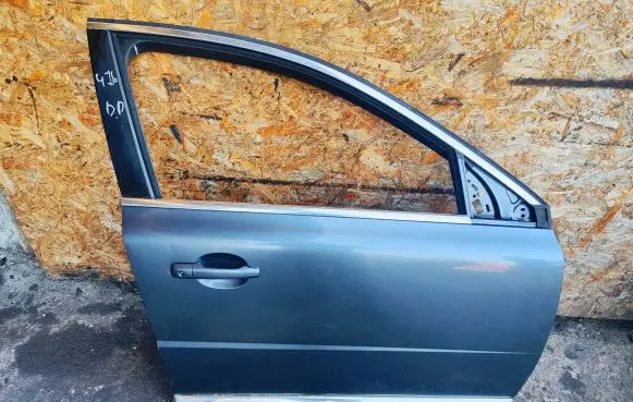 Volvo S80 Front door