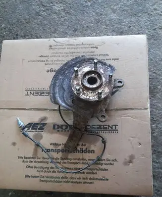 Nissan Qashqai Front wheel hub