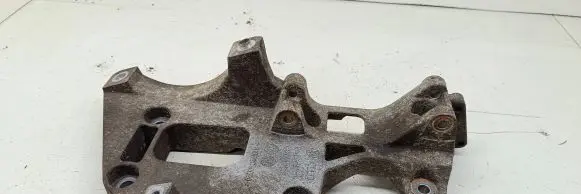 Seat Altea Engine mounting bracket 06f903143f
