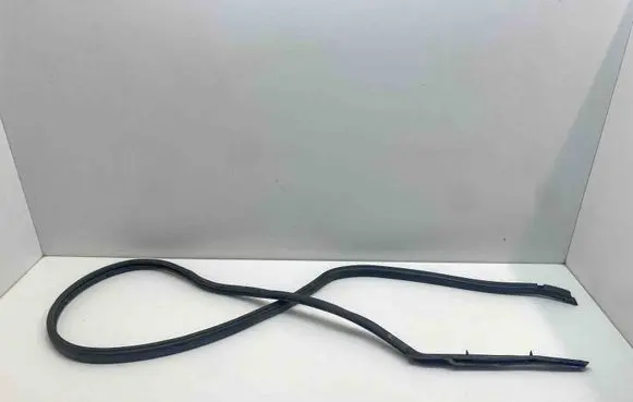 Mercedes-Benz SL R129 Rubber seal front door (on door) A1297200278