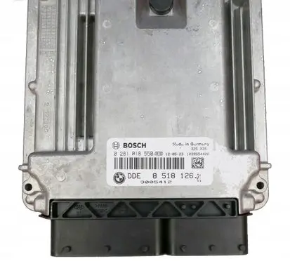 BMW 5 F10 F11 Engine control unit/module 8518126