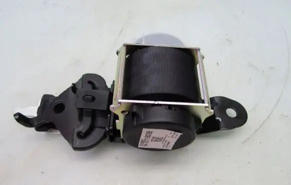 Honda Jazz IV GR Rear seatbelt 6470119CDB