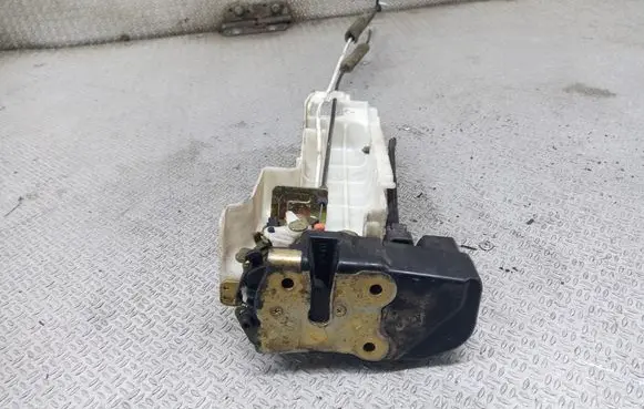 Chrysler Pacifica Rear door lock