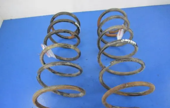 Toyota Yaris Verso Front coil spring