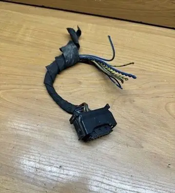 BMW 1 F40 Headlight/headlamp wiring loom/harness 6925638 114523351 692563802