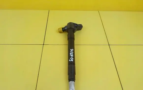 Mazda 6 Fuel injector SH0113H50 30SP15