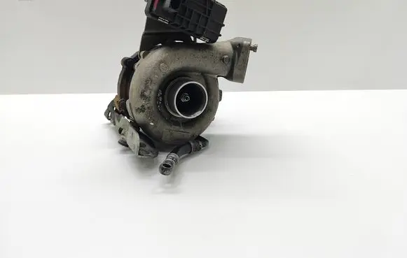 BMW 5 E60 E61 Turbo 765199 GARRETT