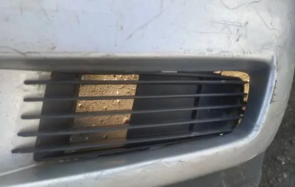 Opel Vectra C Front bumper lower grill