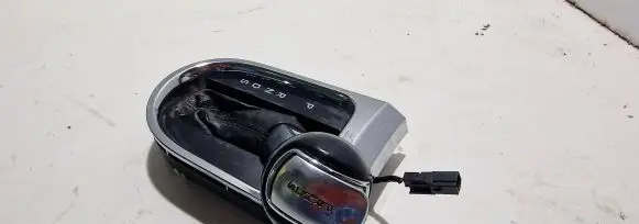 Ford Mustang VI Gear shifter/selector FR3P7K004