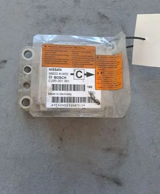Nissan Almera Tino Airbag control unit/module 0285001361 988204U400