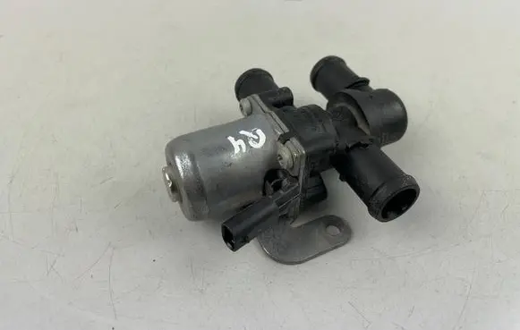 Audi Q4 e-tron Coolant heater control valve 5Q0906457C