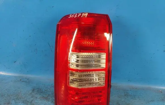 Jeep Patriot Boot/trunk interior light 5160365AC