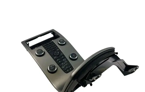 Volvo V50 Center console 1758136