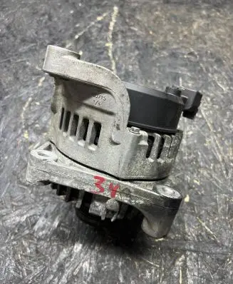 BMW 5 F10 F11 Generator/alternator 8507625 FG238032 131221A