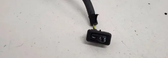 Chrysler Grand Voyager IV Wing mirror switch 04685564AB