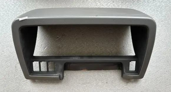 Nissan Patrol Y60 Dashboard trim 6824001J01