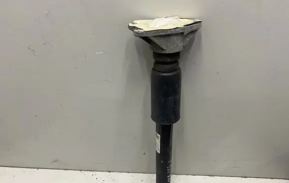 BMW 2 F22 F23 Rear shock absorber/damper 6873745