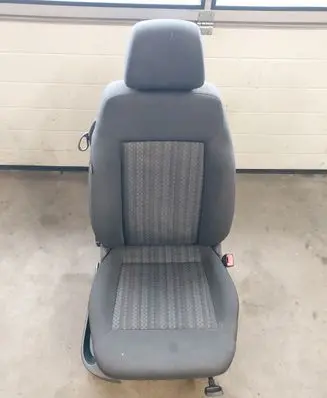 Volkswagen Polo V 6R Front driver seat FOTELPASAERA