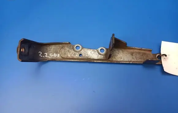 Mercedes-Benz E W212 other engine part A6510901741