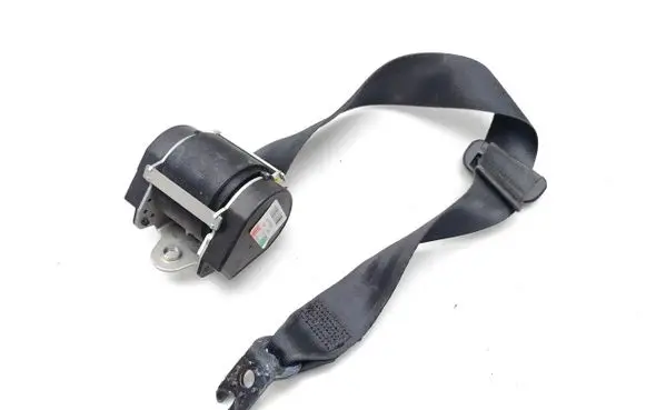 Seat Leon (5F) Rear seatbelt 7N0857737