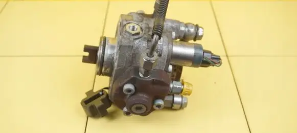Mazda 6 Fuel injection high pressure pump SH0113800D SH01