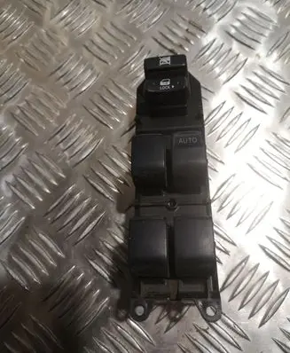 Toyota RAV 4 (XA30) Electric window control switch 192830