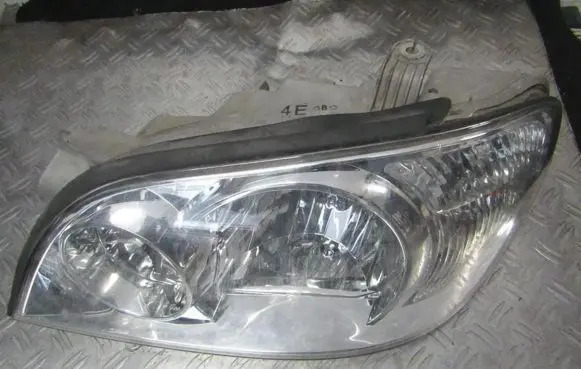 KIA Carnival Headlight/headlamp
