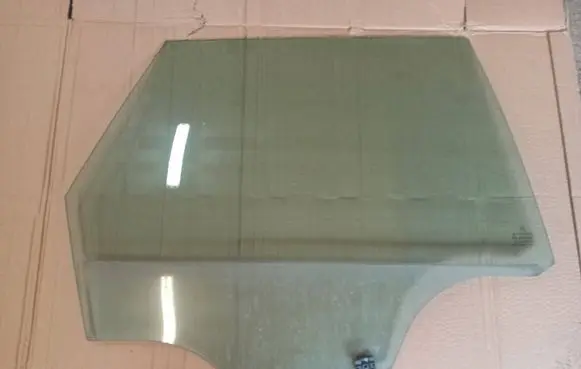 Citroen C5 Rear door window glass