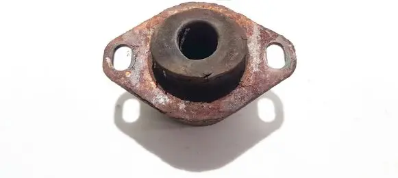 Peugeot 307 Engine mount bracket 96230491