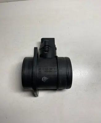 Audi A3 S3 8L Mass air flow meter 06A906461 0280217121