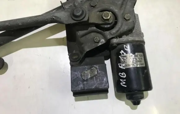 Mercedes-Benz A W168 Wiper motor a1688200242