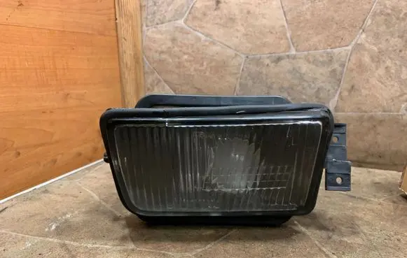 BMW 5 E34 Front fog light 