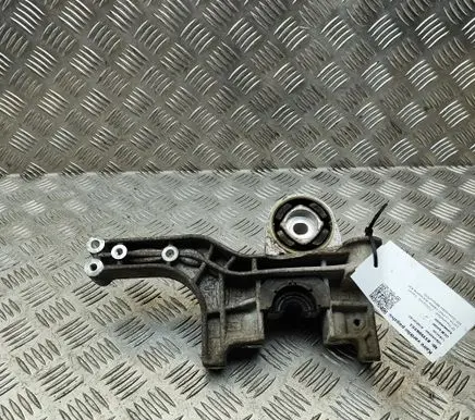 Porsche Taycan 9J1 Sway bar bush bracket, front 9J1413357A